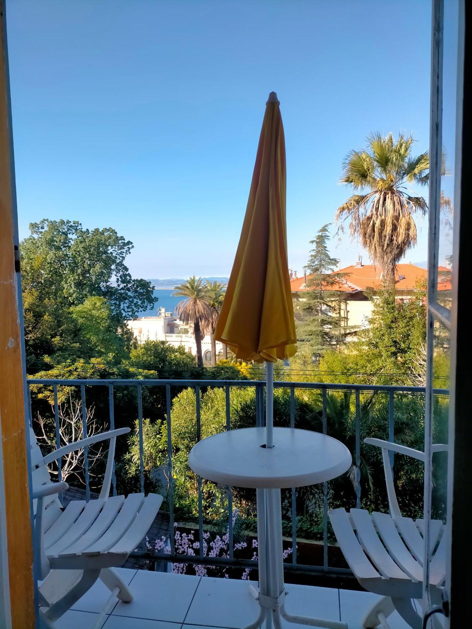 L'essentiel A * Nizza